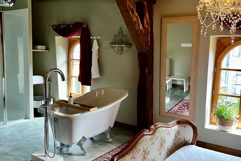 1720519344871 1720519344871