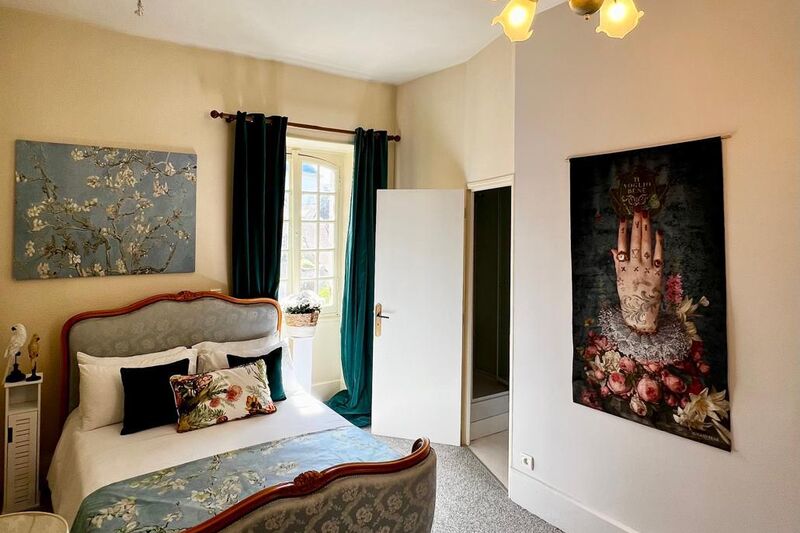 1720519378835 1720519378835